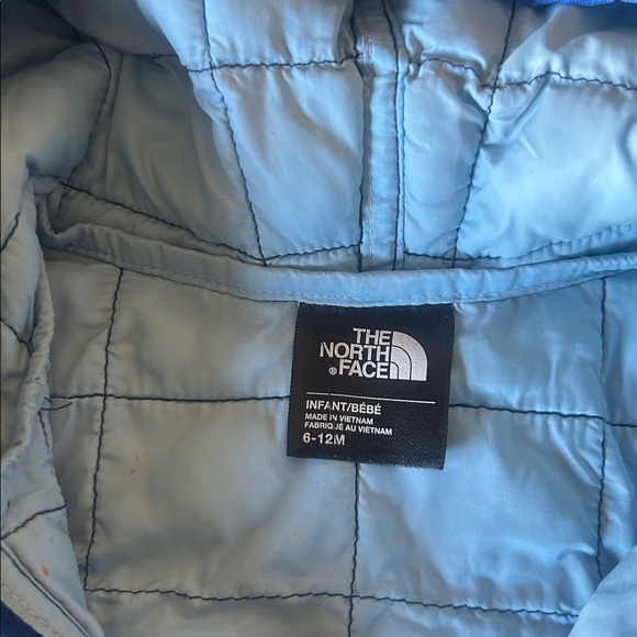 The North Face Baby Blue Thermoball Hooded Puffer Jacket - Picture 4 of 6